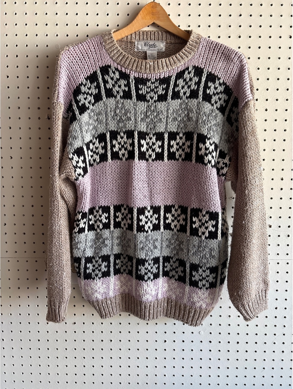 Clyde Hand Knit Vintage Sweater Large Ramie Acrylic
